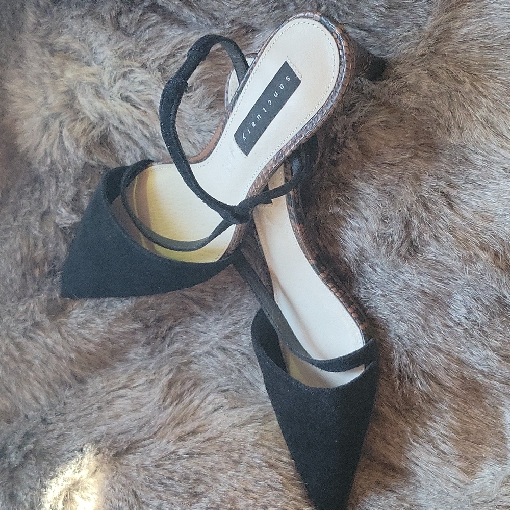 Sanctuary Pumped Up Asymmetrical Strappy Pumps